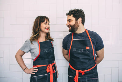 Serve in Style: Where to Buy Server Aprons for Your Hospitality Business