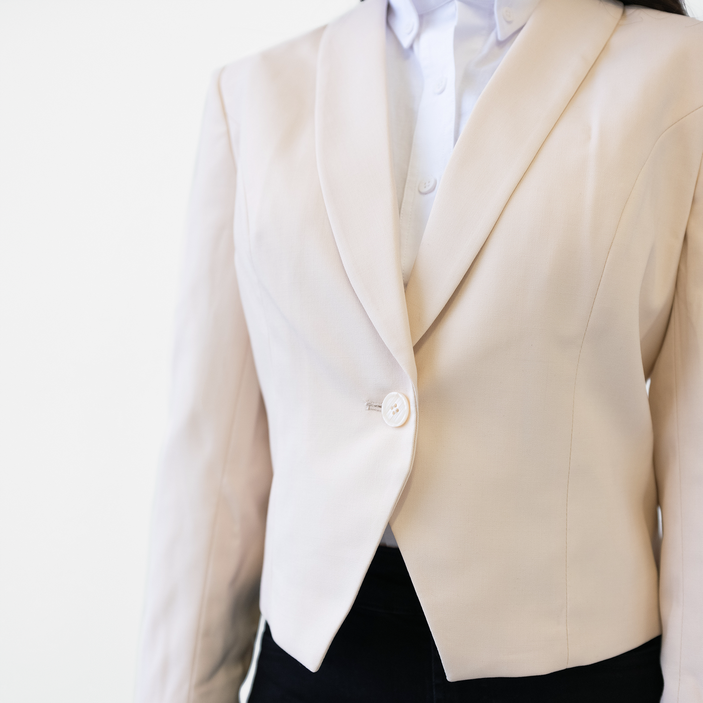 Women's Ivory Shawl Collar Suit Coat